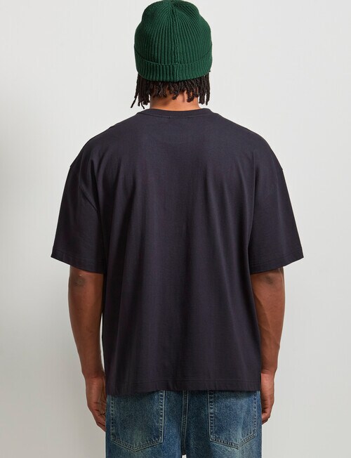 AIR SPACE Oversized Tee, Black product photo View 03 L