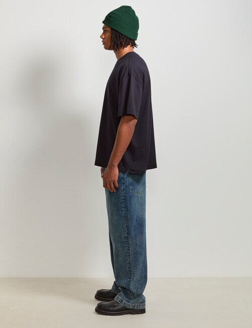 AIR SPACE Oversized Tee, Black product photo View 07 L