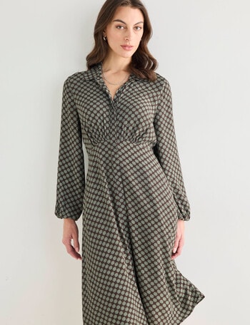 Oliver Black Tile Long Sleeve Shirt Dress, Chocolate & Green product photo