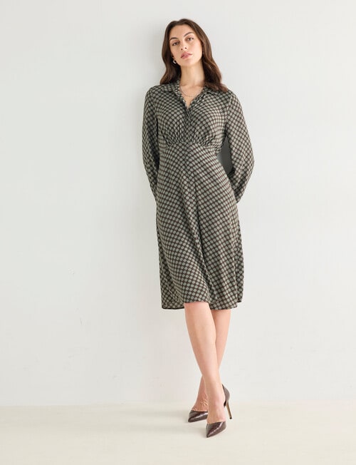 Oliver Black Tile Long Sleeve Shirt Dress, Chocolate & Green product photo View 03 L