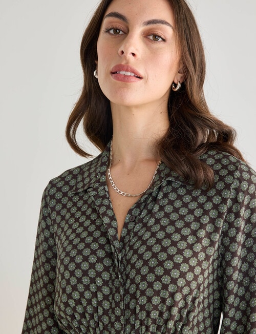 Oliver Black Tile Long Sleeve Shirt Dress, Chocolate & Green product photo View 04 L