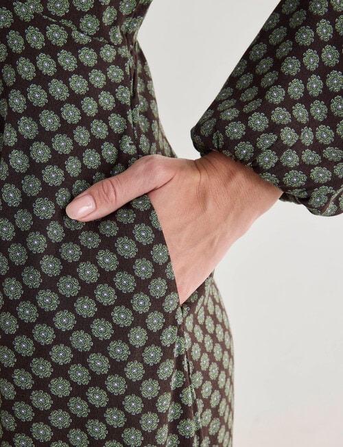 Oliver Black Tile Long Sleeve Shirt Dress, Chocolate & Green product photo View 05 L