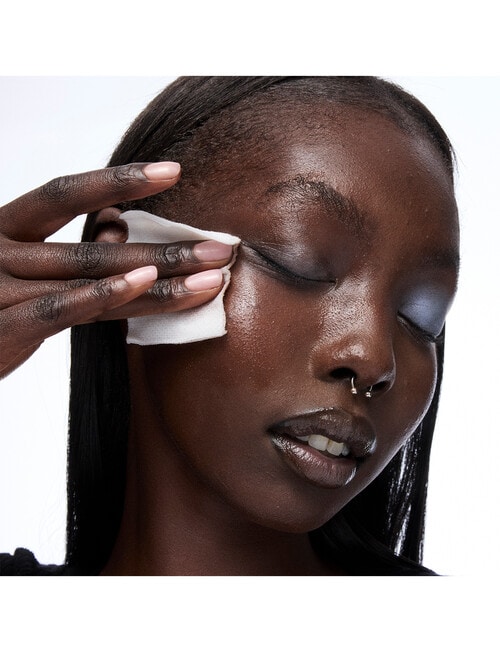 MAC Dew Over Micellar Water, 194ml product photo View 03 L