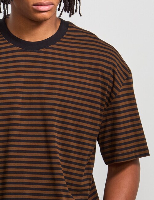 AIR SPACE Urban Stripe Tee, Brown Black product photo View 04 L