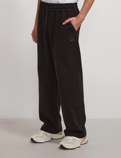 AIR SPACE Relaxed Trackpant, Black product photo View 02 L