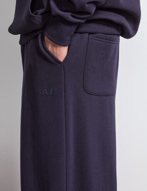 AIR SPACE Relaxed Trackpant, Navy product photo View 04 L