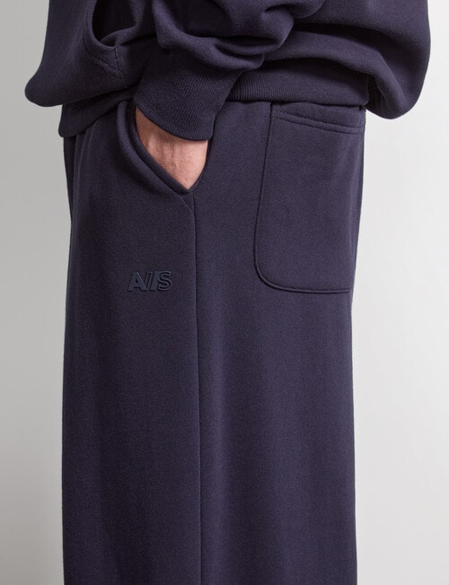 AIR SPACE Relaxed Trackpant, Navy product photo View 04 L