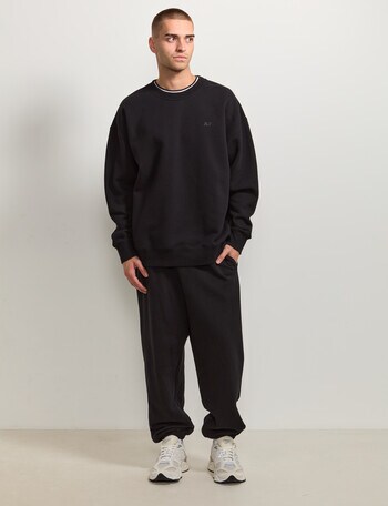 AIR SPACE Oversize Crew Pullover, Black product photo