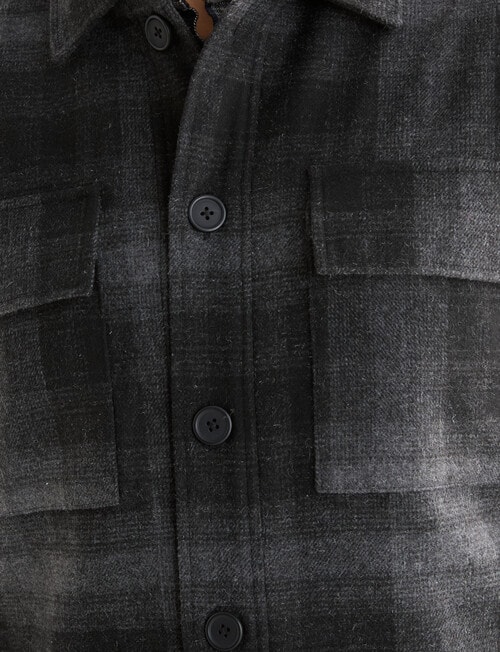 Kauri Trail Lined Jacket, Black product photo View 08 L