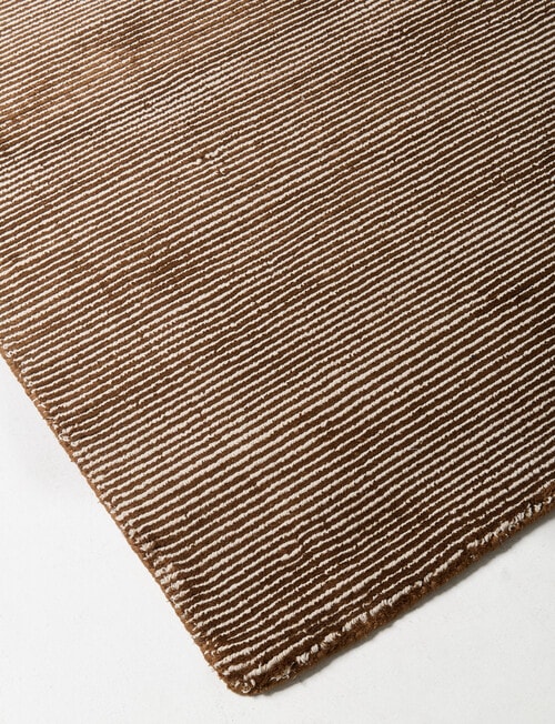 M&Co Clyde Rug, 200 x 290cm product photo View 02 L