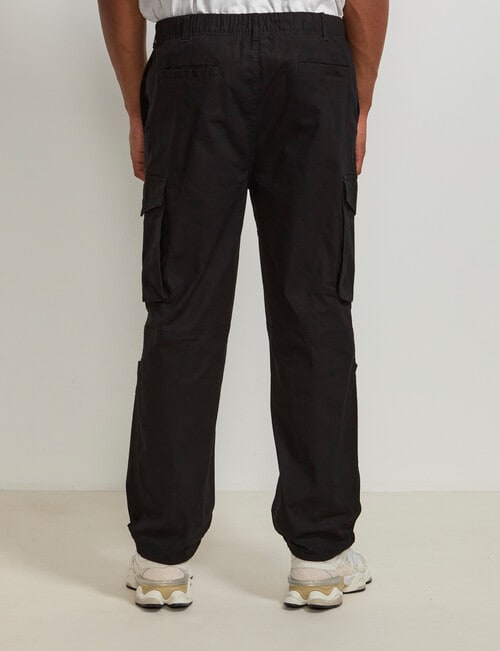 AIR SPACE Relaxed Cargo Pant, Black product photo View 03 L
