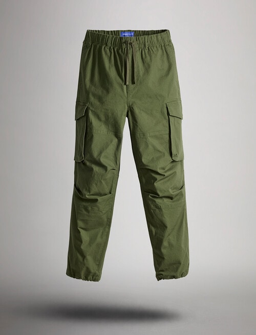 AIR SPACE Relaxed Cargo Pant, Green product photo