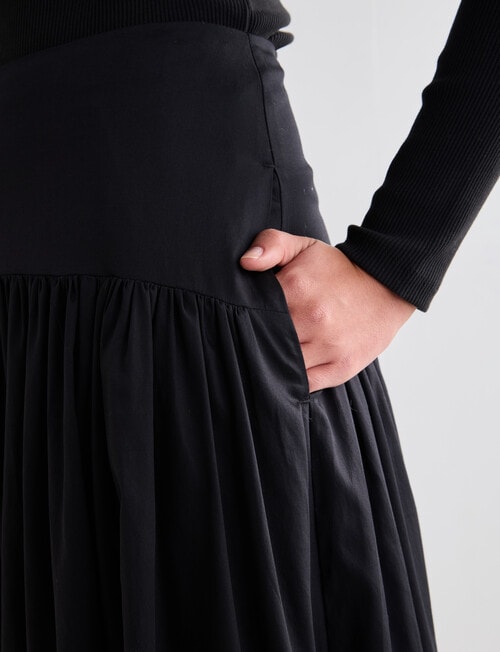 Mineral Mila Bubble Hem Mid Skirt, Black product photo View 04 L
