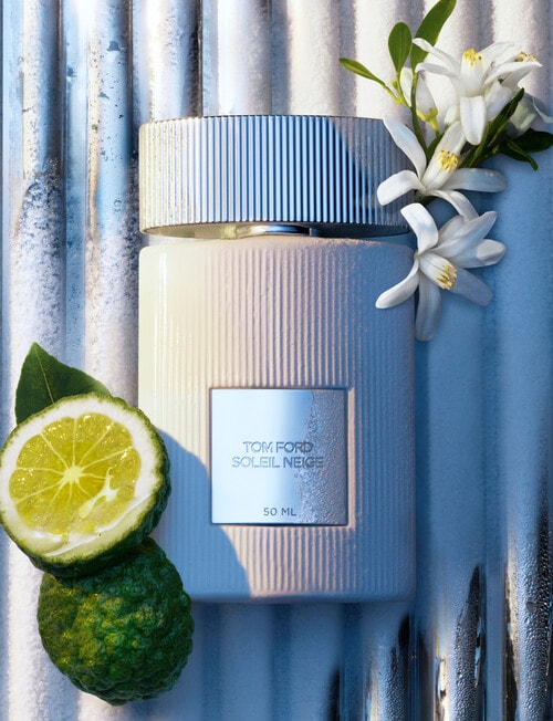 Tom Ford Soleil Neige EDP product photo View 02 L