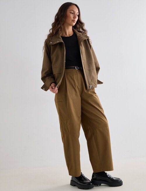 Mineral Cameron Utility Pant, Tan product photo View 04 L