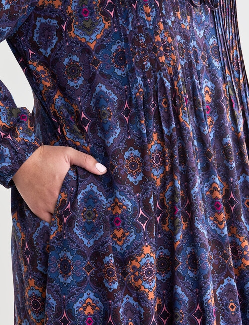 Studio Curve Pleated Double Tie Neck Dress, Boho Print product photo View 05 L