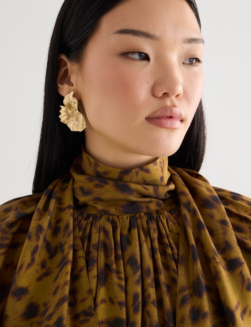 State of play Octavia Blouse, Tortoiseshell Print product photo View 04 L