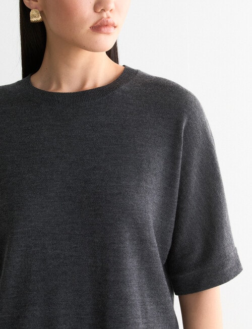 State of play Narina Merino Tee, Charcoal product photo View 04 L