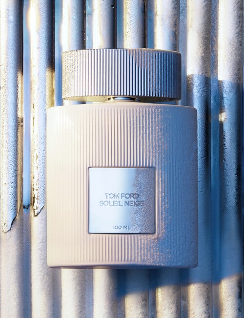 Tom Ford Soleil Neige Eau de Parfum product photo View 03 L