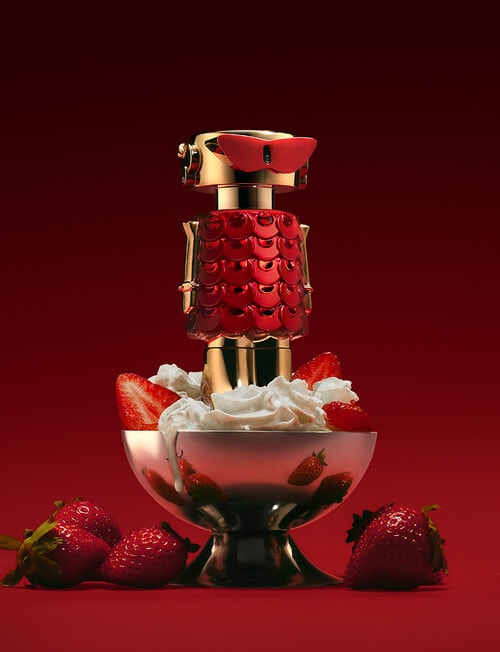 Rabanne Fame in Love Parfum Elixir product photo View 04 L