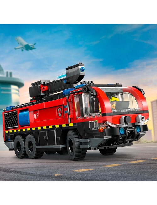 LEGO City Airport Fire Truck, 60499 product photo View 05 L