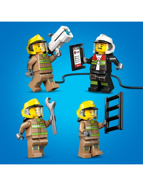 LEGO City Airport Fire Truck, 60499 product photo View 10 L