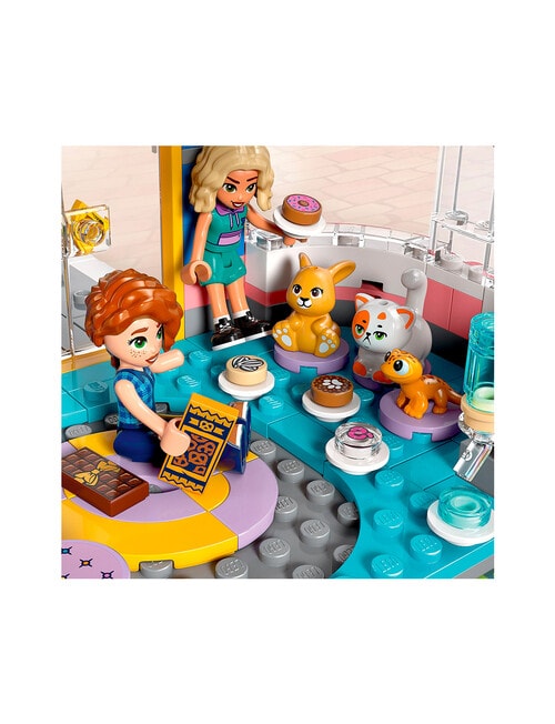 LEGO Friends Heartlake City Friends Club House, 42689 product photo View 08 L