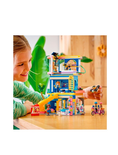 LEGO Friends Heartlake City Friends Club House, 42689 product photo View 12 L