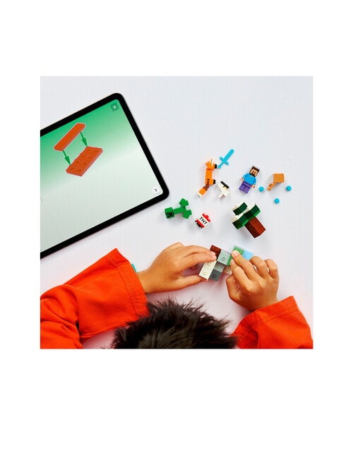 LEGO Minecraft Steve's Taiga Adventure, 21583 product photo View 09 L