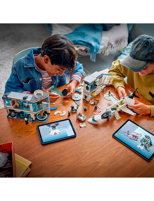 LEGO City Airport with Airplane, 60502 product photo View 12 L