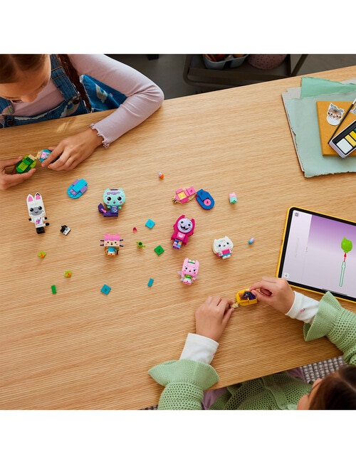 LEGO Gabbys Dollhouse Brick-Built Cat Friends, 11215 product photo View 04 L