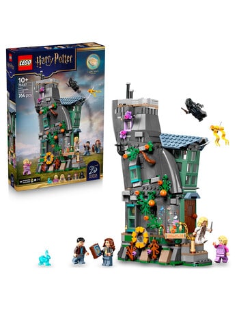 LEGO Harry Potter Luna Lovegood's House, 76467 product photo