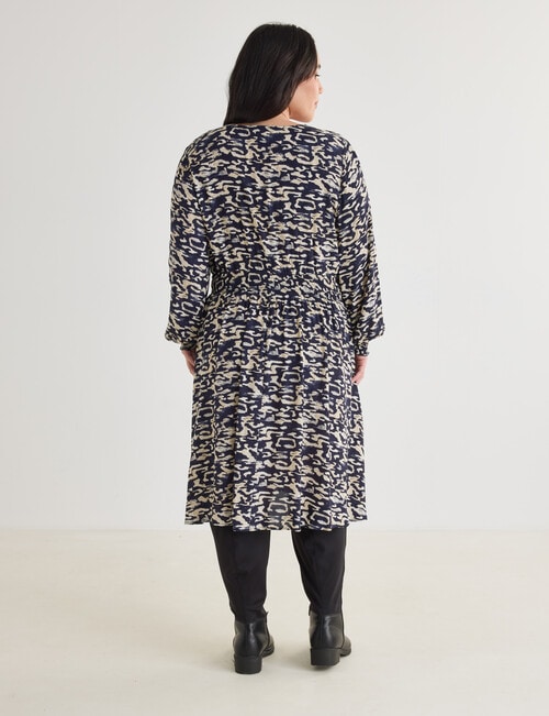 Studio Curve Shirred Empire Panel Dress, Desert Print product photo View 02 L