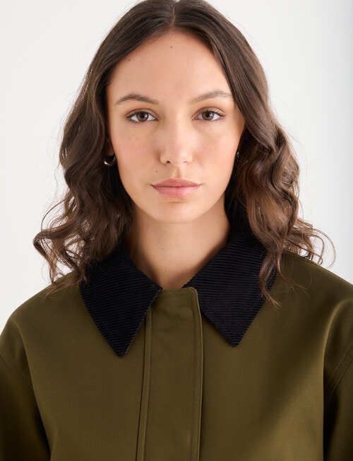 Mineral Sakura Jacket, Pine product photo View 05 L