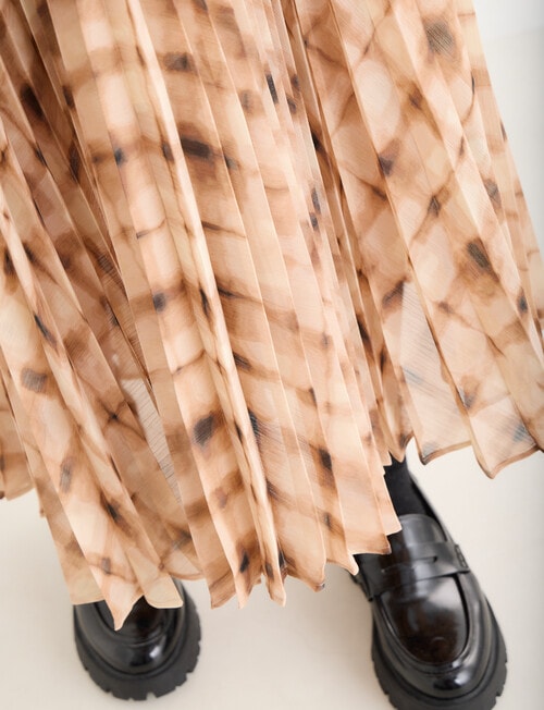 Mineral Check Suri Long Skirt, Grid product photo View 05 L
