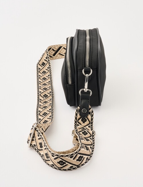 Zest Utility Crossbody Bag, Black product photo View 04 L