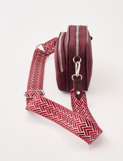 Zest Utility Crossbody Bag, Cherry Lacquer product photo View 04 L