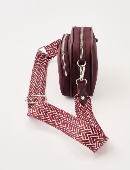 Zest Utility Crossbody Bag, Cherry Lacquer product photo View 05 L