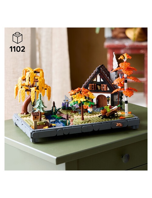 Lego Icons Autumn Cottage Garden, 11372 product photo View 02 L