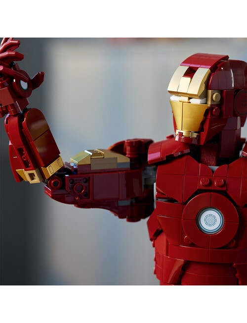 LEGO Superheroes Iron Man Mark 3 Collectors' Edition, 76344 product photo View 07 L
