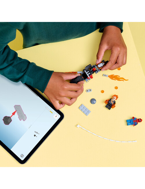 LEGO Superheroes Spider-Man vs. Ghost Rider Motorcycle, 76335 product photo View 09 L