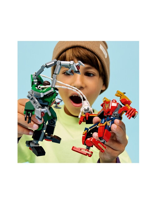 LEGO Superheroes Mech Battle: Spider-Man vs. Doc Ock, 76338 product photo View 11 L