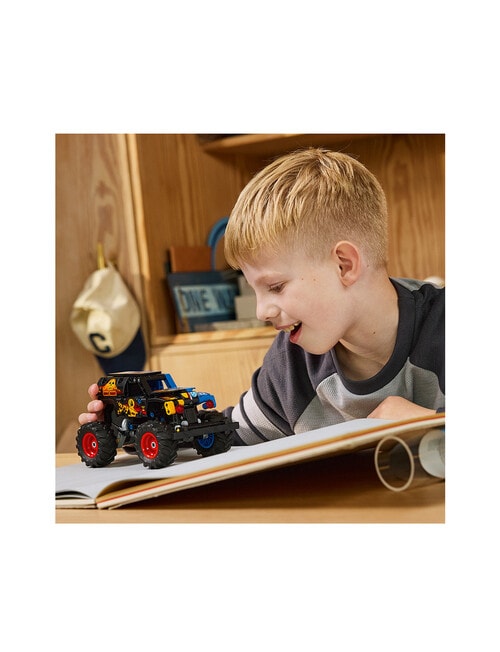 LEGO Technic Monster Jam Grave Digger Fire and Ice, 42219 product photo View 08 L