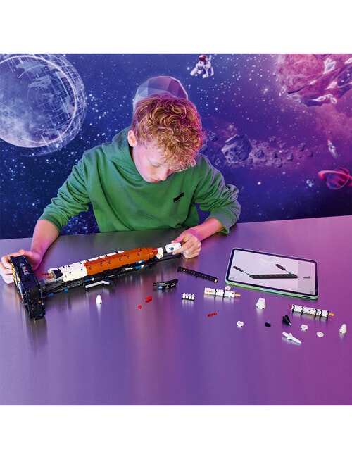 LEGO Technic NASA Artemis Space Launch System Rocket, 42221 product photo View 08 L
