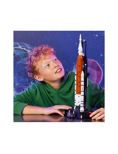 LEGO Technic NASA Artemis Space Launch System Rocket, 42221 product photo View 09 L