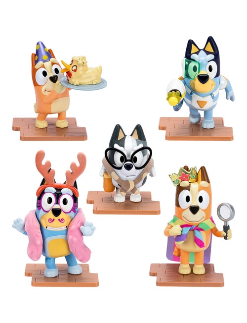 Bluey Studio Collector Figure, Series 14, Assorted product photo View 06 L