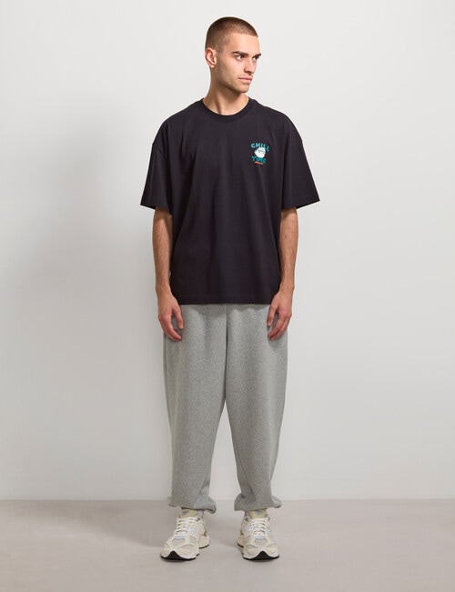 AIR SPACE Chill Time Tee, Black product photo View 08 L