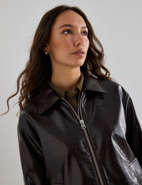 Mineral Dylan High Shine Jacket, Pomegranate product photo View 04 L