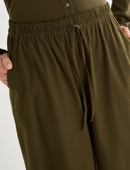 Mineral Eddie Barrel Pant, Pine product photo View 04 L