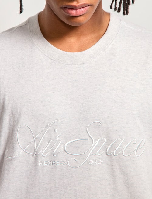 AIR SPACE Threaded Vibes Tee, Grey product photo View 04 L